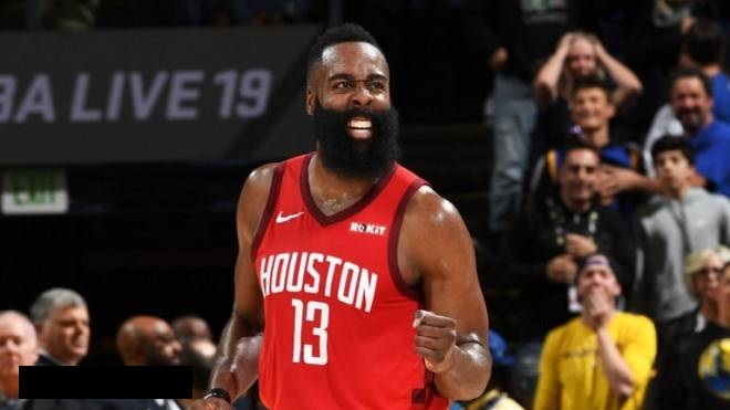  哈登40分大三双，快船逆转击败太阳  